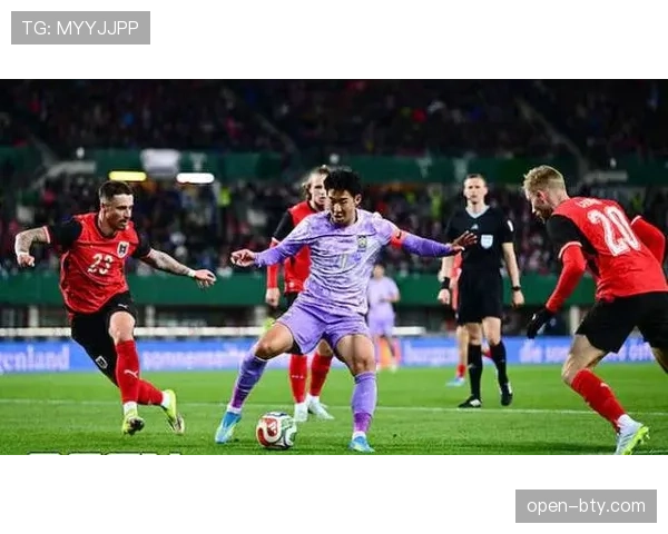 孙兴慜的进攻能力是否受限于战术体系？——角色定位与自主创造机会的深度解析