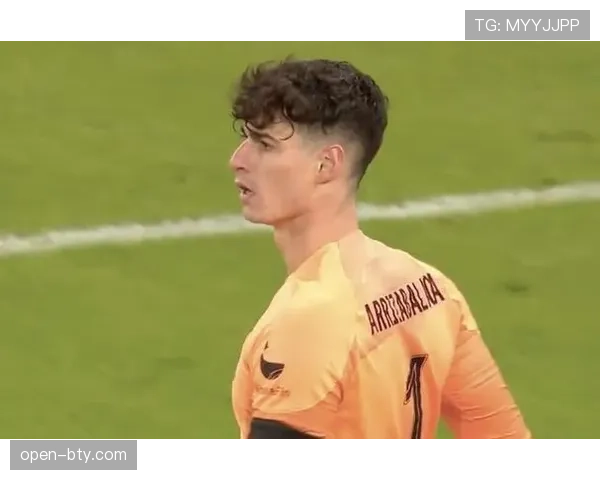 帕尔默改打中路后如何通过盘带撕开防线制造威胁